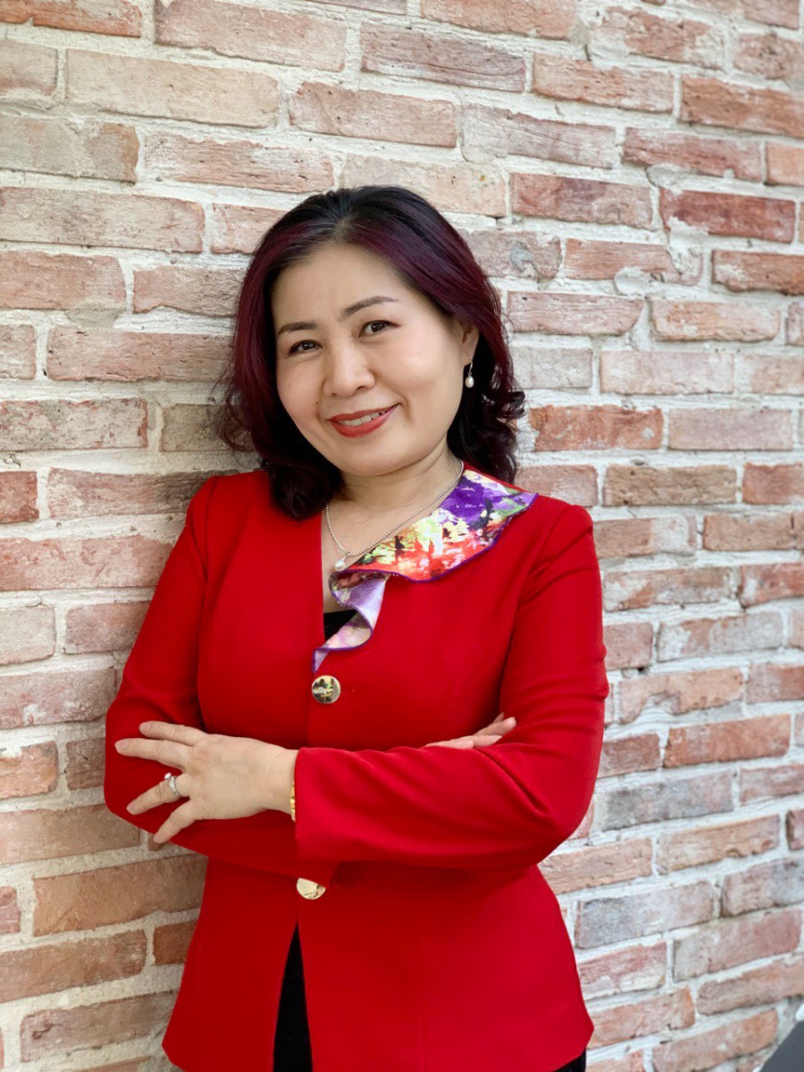 Cô Trần Lê Na, FCCA